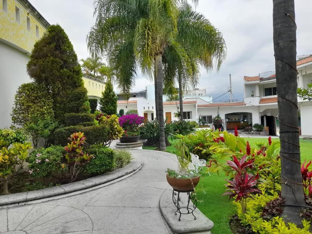 Los Canarios Cuernavaca Exterior photo